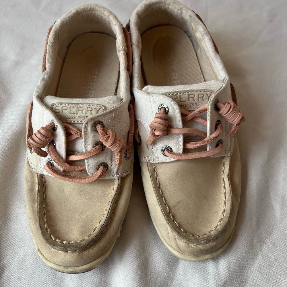 Sperry Tan and White Moccasins with Suede Finish